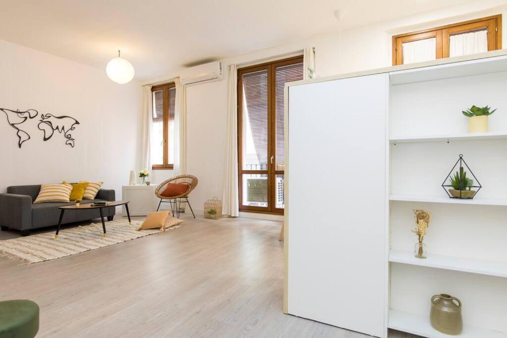 Moderno Apartamento En Casco Historico + Desayuno! 사라고사 외부 사진