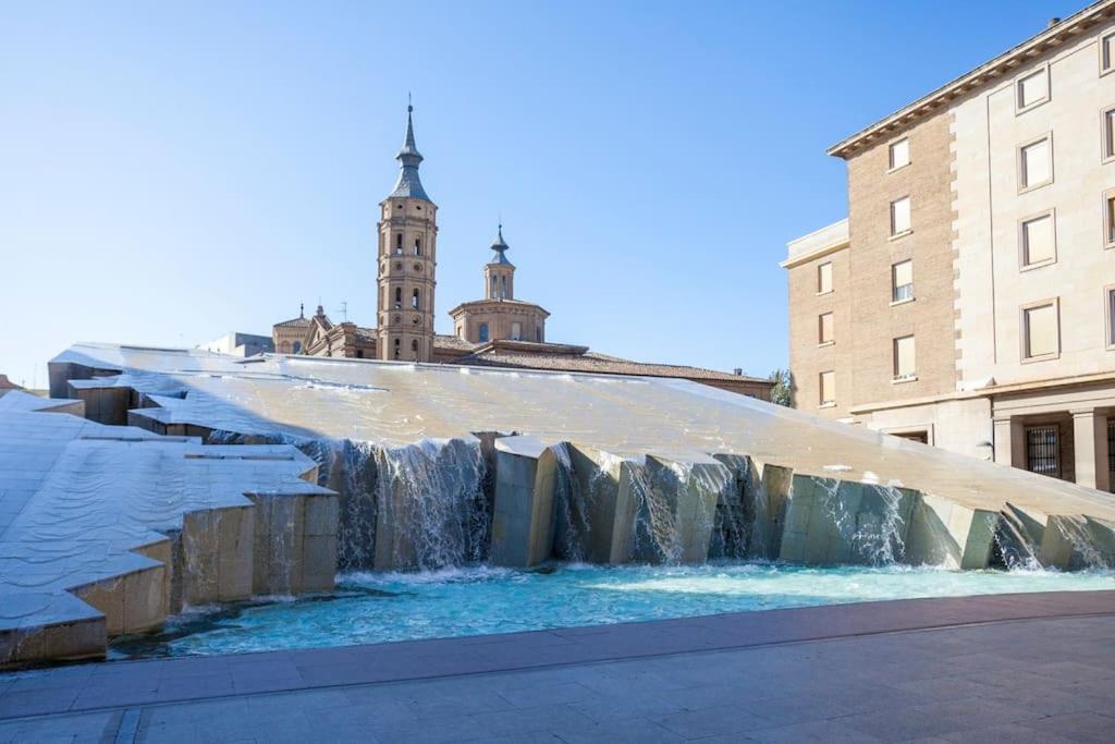 Moderno Apartamento En Casco Historico + Desayuno! 사라고사 외부 사진